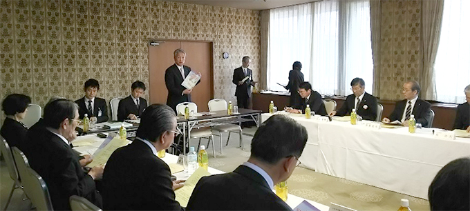 総会の様子