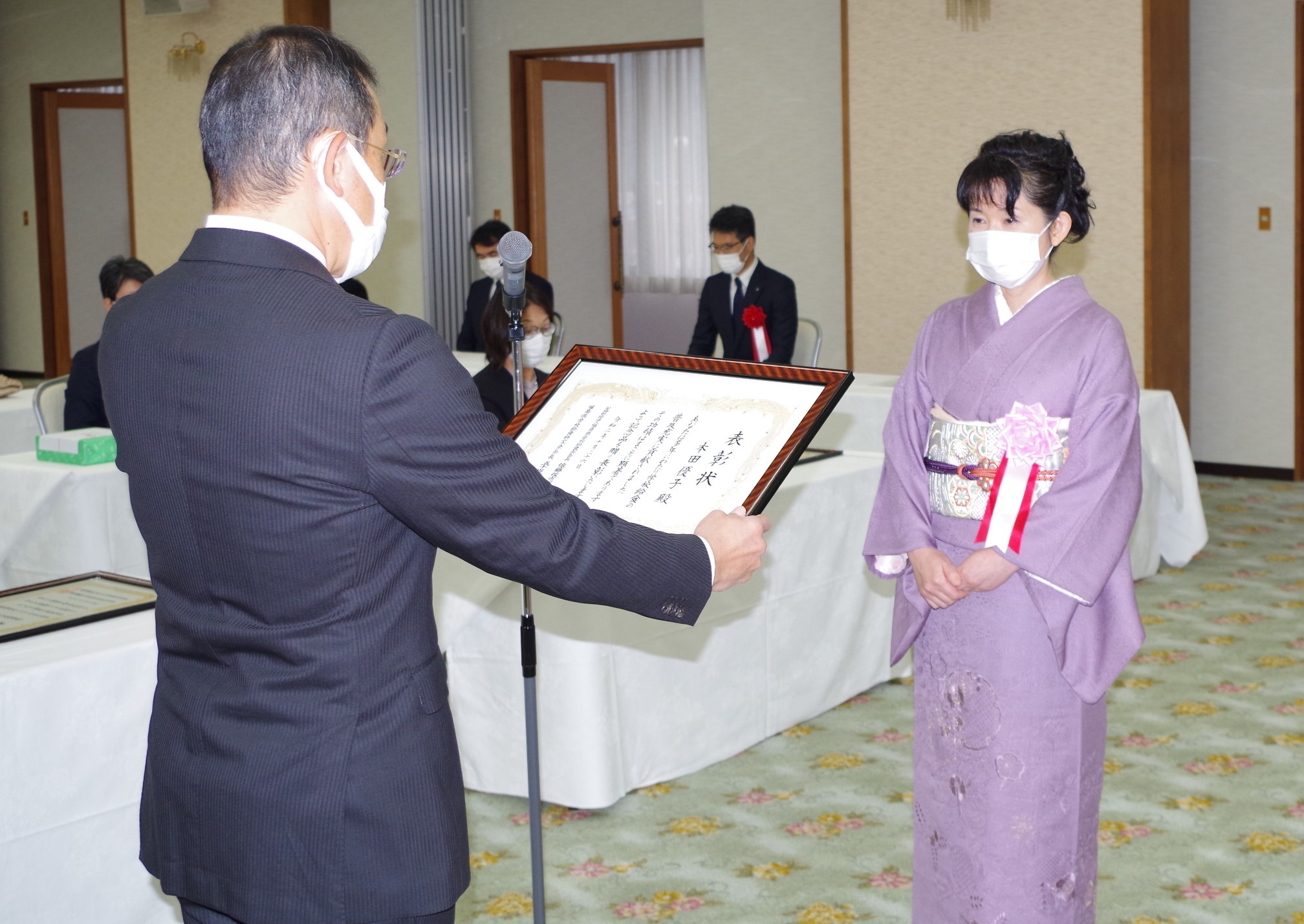 ( 学校功労者表彰：福島市立平野小学校 栄養教諭 本田優子様 )